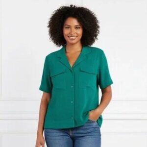 Athleta Women's Echo Dark Green Button Down Collared Crop‎ Top Size SP